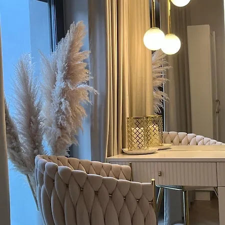 Hevenia 13 Apartamento